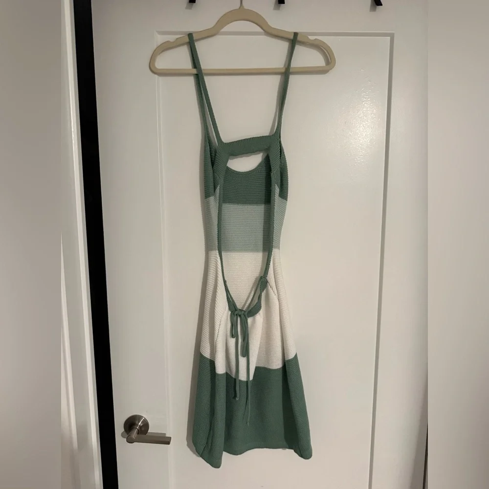 Striped Green and Cream Midi Dress - Picture 4 of 4